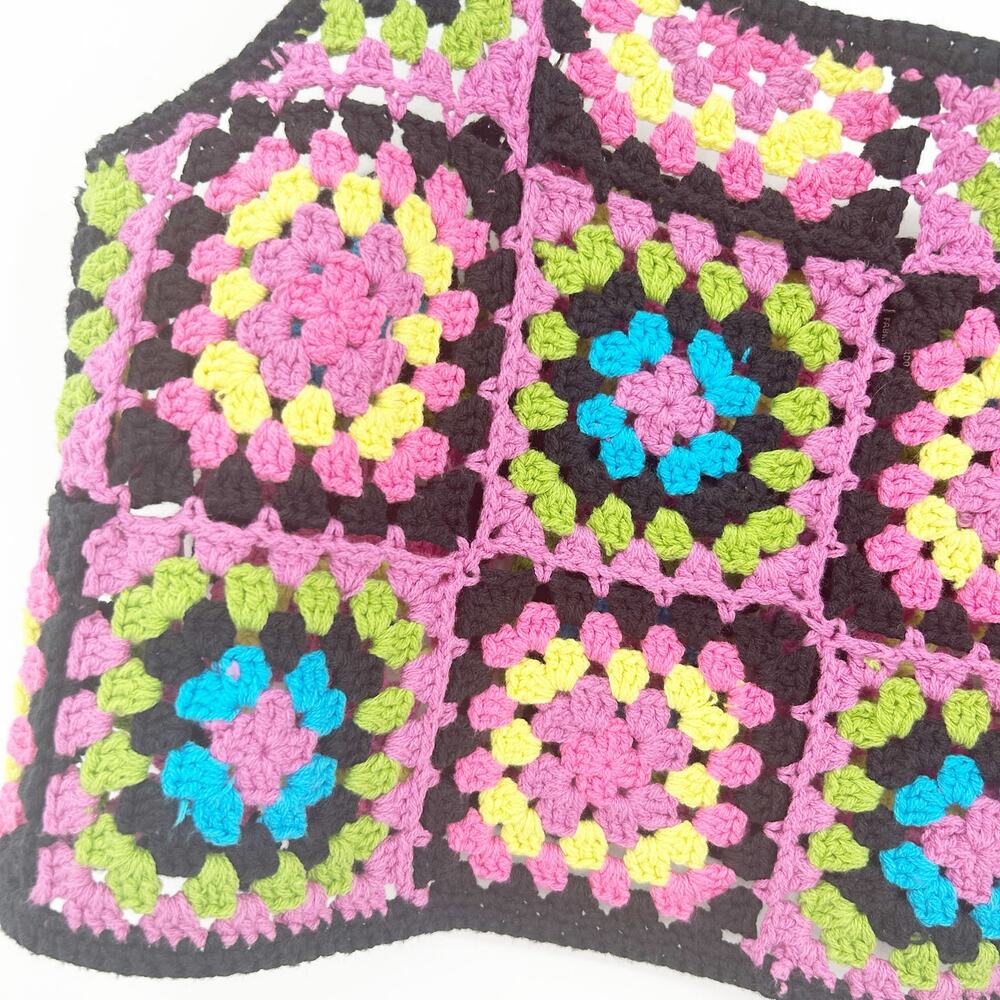 Forever 21 Womens Boho Summer Colorful Granny Square Crochet Cami Crop Top Small - Picture 3 of 7